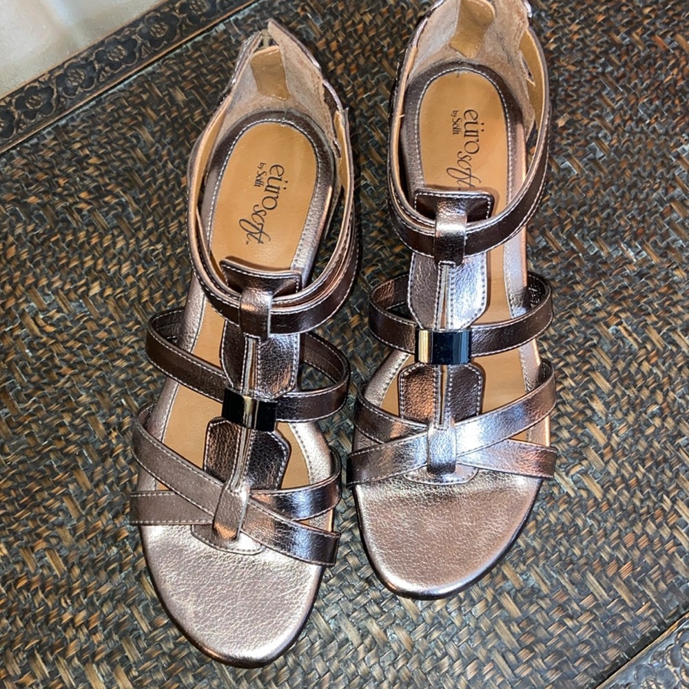 Euro soft by SOFFT Gladiator Sandals